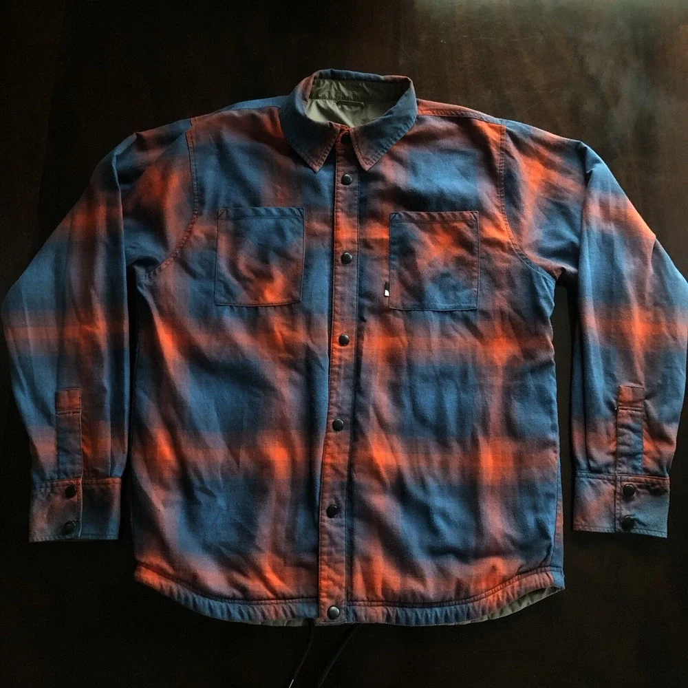 The North Face Khaki Long Sleeve Reversible‎ Plaid Pattern Jacket Mens Size M